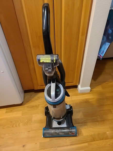 Photo of free Bissell pet vacuum cleaner (Sunnyvale) #1