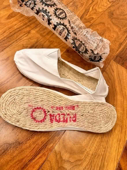 Photo of free Shoes/Alpargatas (Unused - Size 41) (SW7) #1