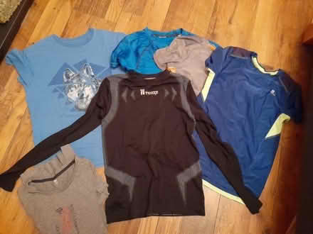 Photo of free clothes bundle boy 13 years (Castle Hall SK15) #2