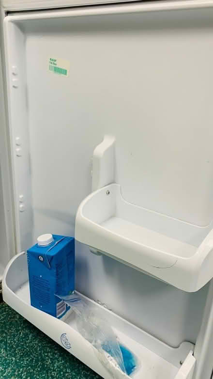 Photo of free Under counter 600 wide fridge, used (Belbroughton Road, Oxford OX2) #3