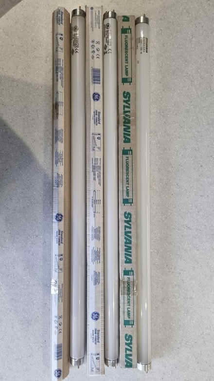 Photo of free Fluorescent Tubes (GU11) #1