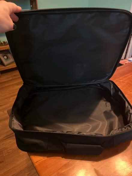 Photo of free Black zippered rectangular bag (20009 Adams Morgan) #2
