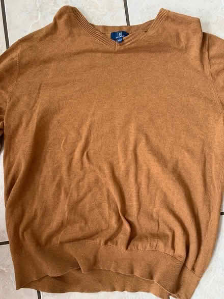 Photo of free Men’s sweater (Doylestown) #1