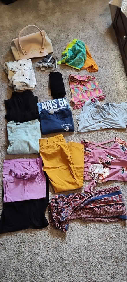 Photo of free Womens clothes size medium (23602) #1