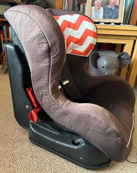 Photo of free Car seat (Llanymynech SY22) #1