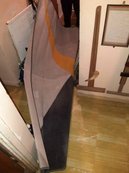 Photo of free Repost:-Carpet, 3200 x 2400mm,good condition,abstract design (Purley CR8) #2