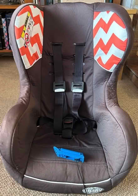 Photo of free Car seat (Llanymynech SY22) #2