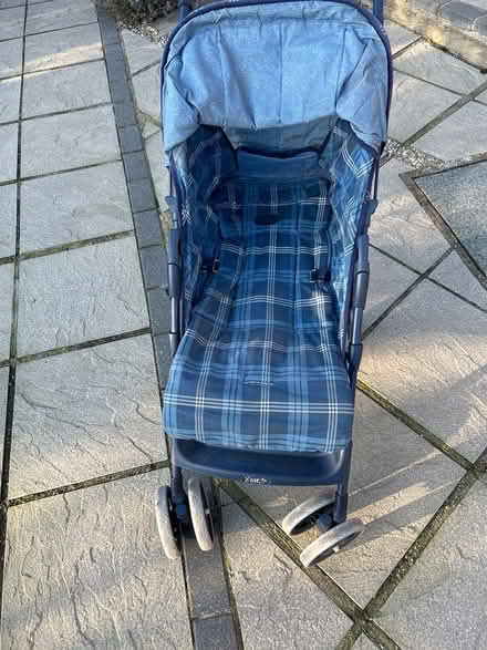 Photo of free Stroller (Hitchin Ninesprings area) #1