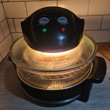 Photo of free Tower Airwave Low Fat Fryer (CT10) #1