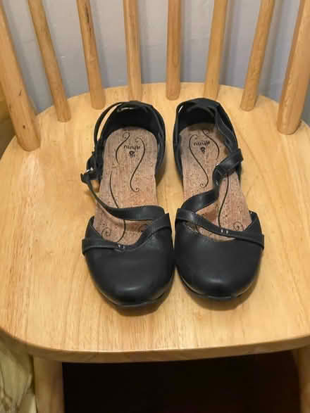 Photo of free Size 12M (West 155th Street) #2
