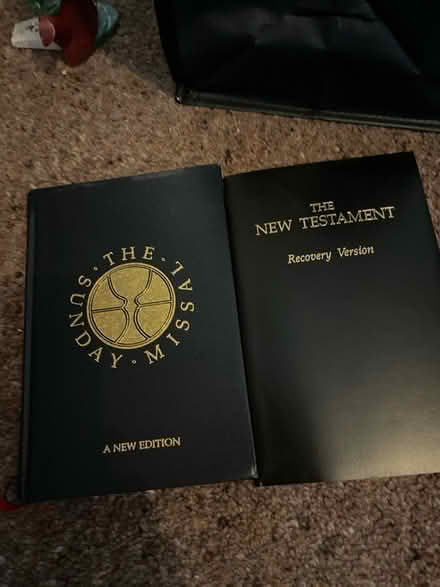 Photo of free Christian prayer books (Crosshills) #1