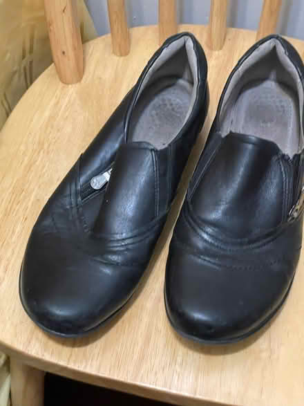 Photo of free Size 12M (West 155th Street) #3