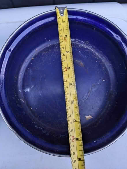 Photo of free Enamel pots with flower decoration (Southsea PO5) #3