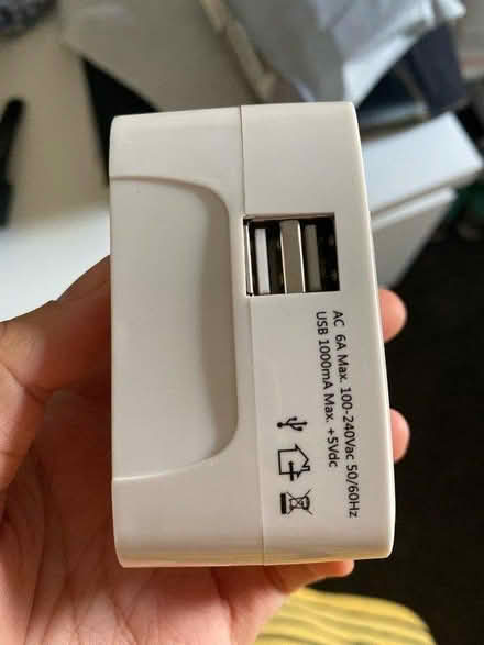 Photo of free adapter (Beeston NG9) #2