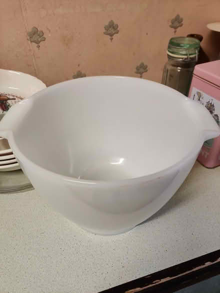 Photo of free Large mixing bowl (Portsmouth) #2