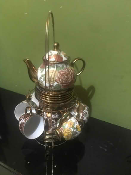 Photo of free Lovely little Tea Cup Set (Oldham) #1