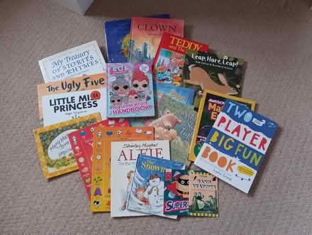 Photo of free Collection of Childrens books (Quakers Yard CF46) #1