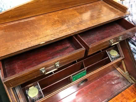 Photo of free vintage desk (Belsize Park) #3