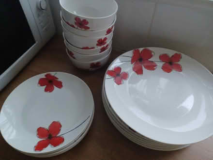 Photo of free Dinner set (Shepperton middlesex) #1