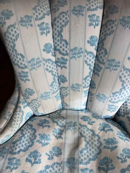 Photo of free Cute upholstered chair (Lake Merritt) #3