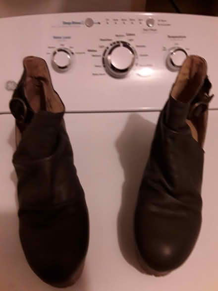 Photo of free Leather boots (Ft Eustis) #3