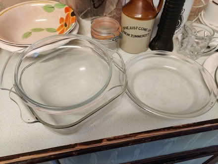 Photo of free Kitchen items baking dish (Portsmouth) #1