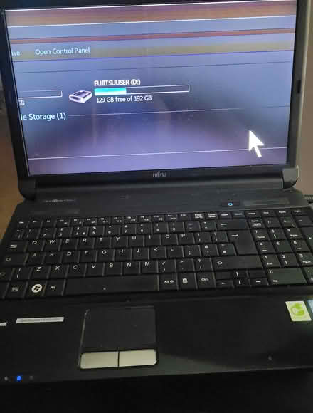 Photo of free Old working laptop with Zoomtext (Sale M33) #3