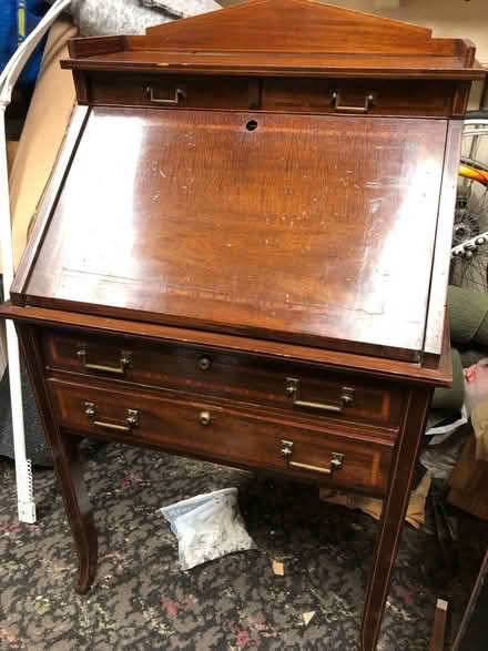 Photo of free vintage desk (Belsize Park) #1