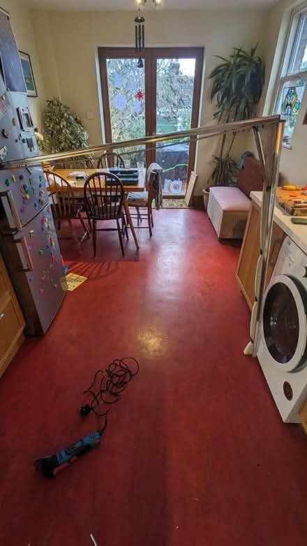 Photo of free Retractable shower curtain (Fiveways) #2