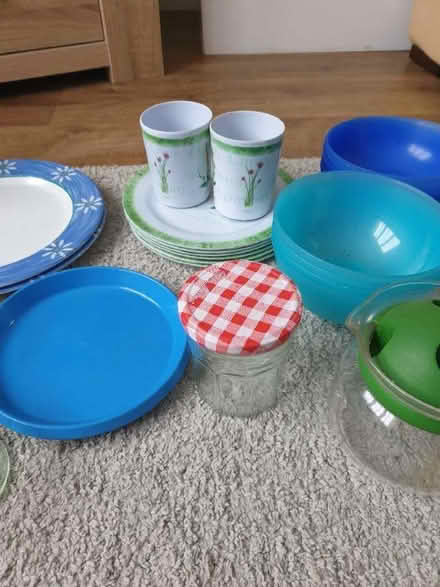 Photo of free Kitchen stuff (Norbury SW16) #3