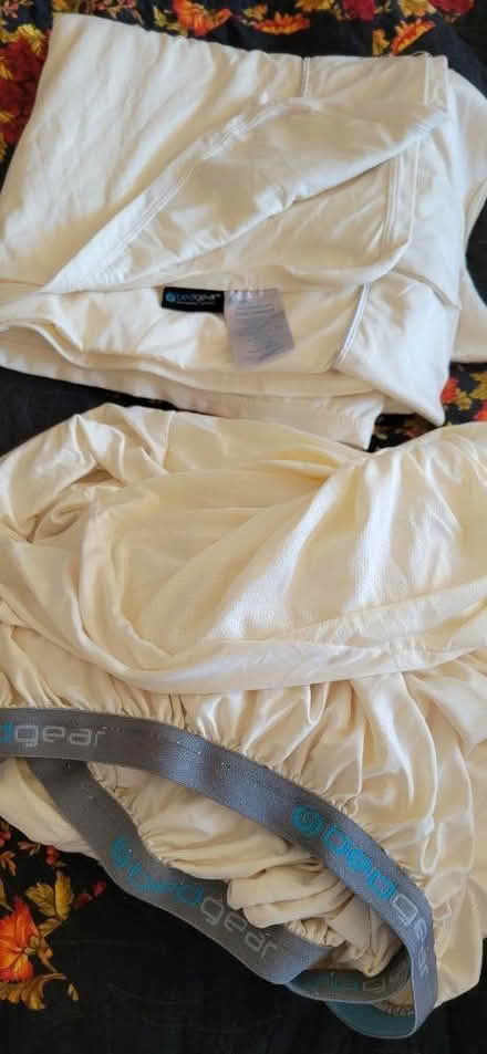 Photo of free Jersey queen sheets (El Sobrante) #1
