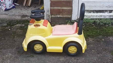 Photo of free Sit on toy (East Grinstead) #1