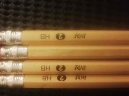 Photo of free x4 unused 2HB pencils (WR14 Malvern Link) #2