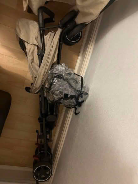 Photo of free Joie pushcar with rain cover (croydon) #1