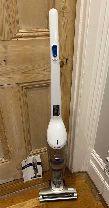 Photo of free VAX cordless vacuum cleaner (Hayling Island) #1