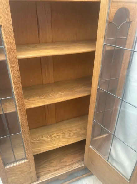 Photo of free Vintage display cabinet (Lancing BN15) #3