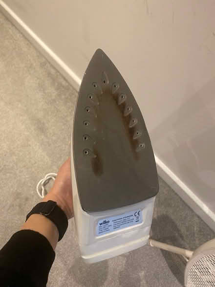 Photo of free Ironing board and iron (Watford, WD24) #4