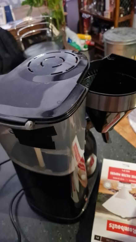 Photo of free drip coffee maker (E1) #1
