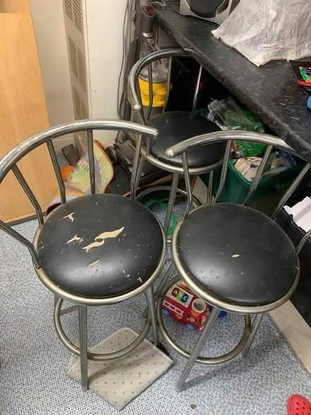 Photo of free 3 high stools (BR5 St Mary’s Cray Orpington) #2