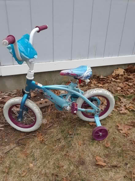 Photo of free 3 girls bikes (Marstons Mills) #1