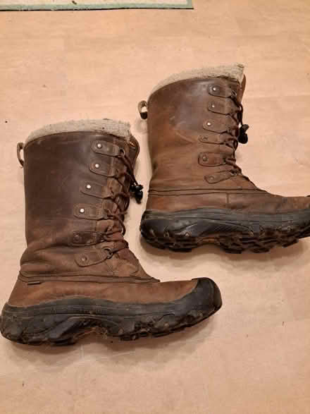 Photo of free Size 9 boots (Critchill, Frome) #1