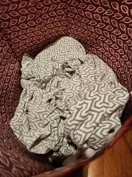 Photo of free Pillows, blankets & bedsheet (Uptown, Chicago) #4