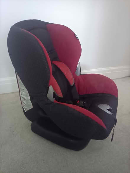 Photo of free Car seat (Burgess Hill near Lidl) #1