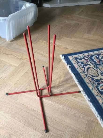 Photo of free Christmas tree stand (Wheathampstead AL4) #1