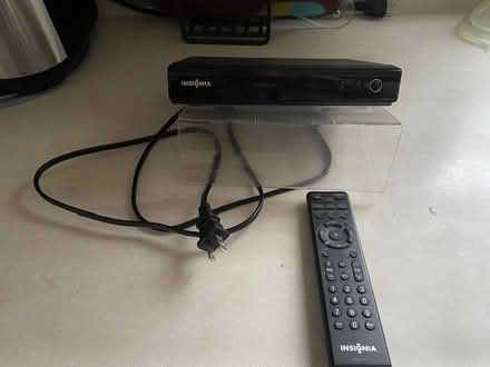 Photo of free Analog to Digital TV converter box (OakBrook south of Yorktown) #1