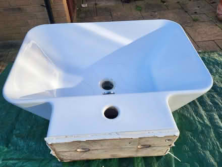 Photo of free Vitra bathroom washbasin (Harlow, CM19) #4