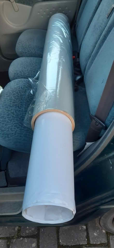 Photo of free Cellophane & glossy card (Broadwater SG2) #1