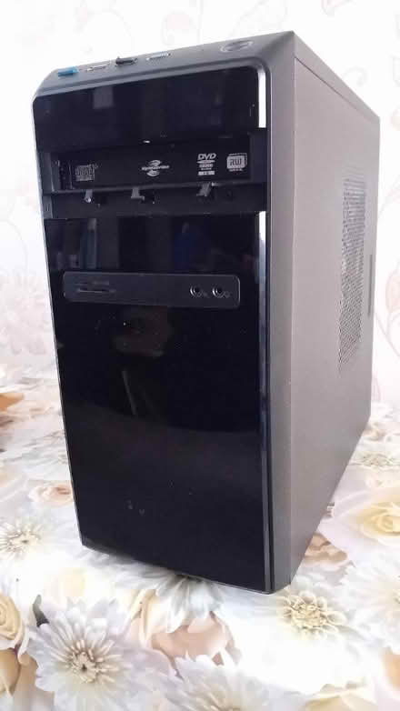 Photo of free High Spec DeskTop Computer. No HD (Leyton, London E10) #2