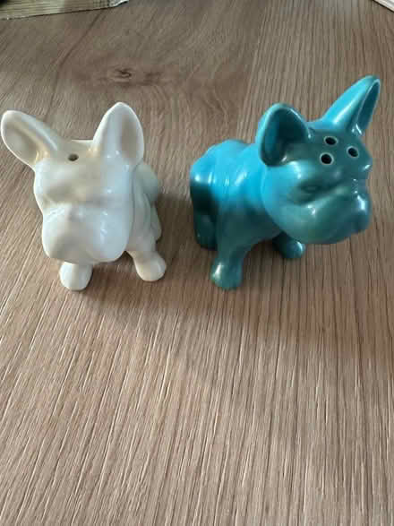 Photo of free Salt & Pepper shakers (Orford WA2) #2