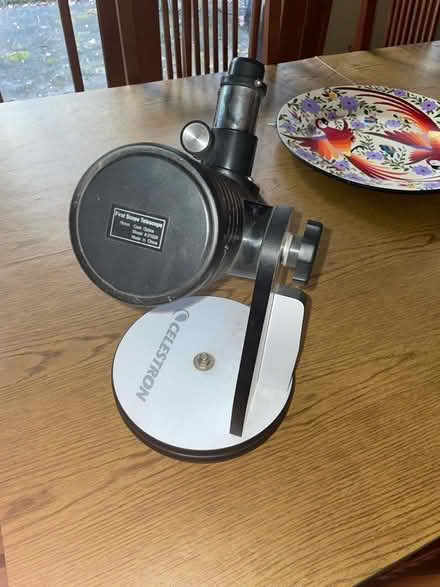 Photo of free Kid’s telescope (Cambridge Ave., Decatur) #1